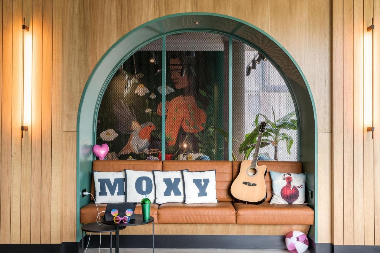 Moxy Paris Val D'Europe Otel Montévrain Dış mekan fotoğraf